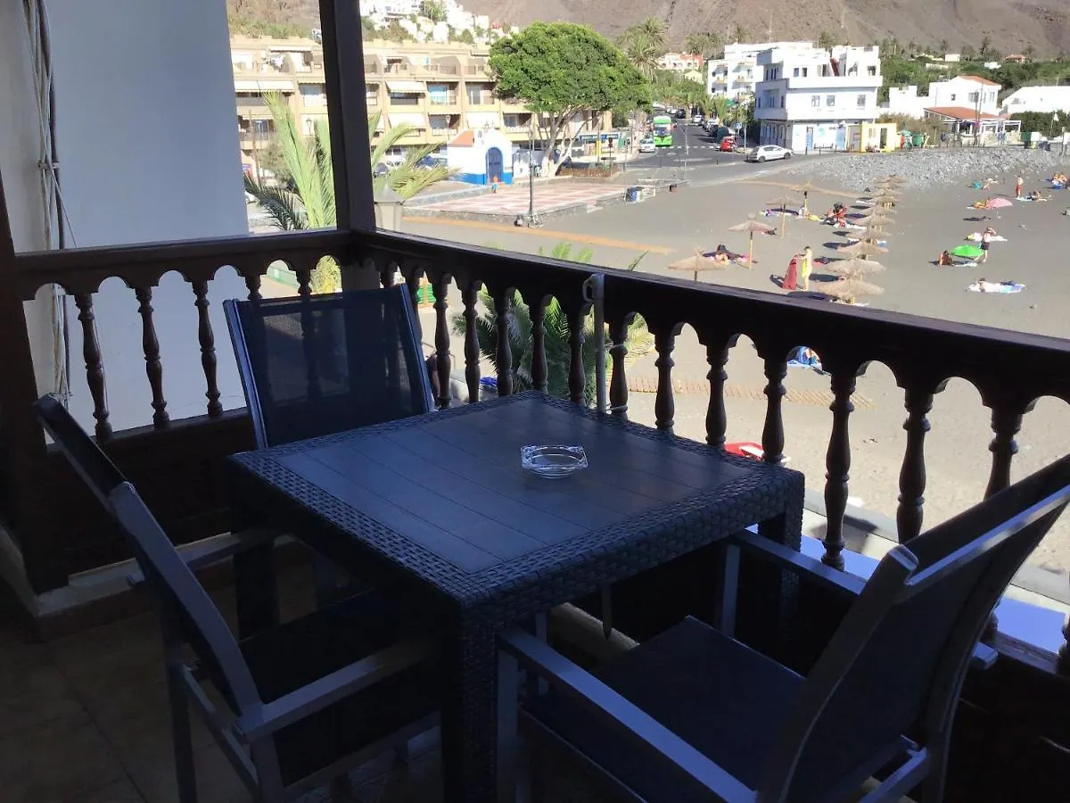 Apartamentos Playamar La Playa de la Calera Guest house